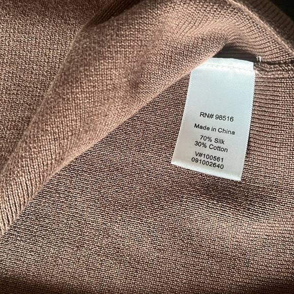 Goldwater Creek sleeveless shirt - Picture 12 of 12